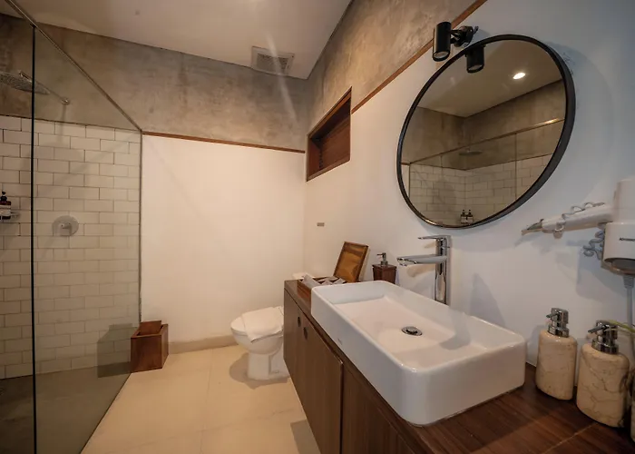 Tapa Ratan 3*