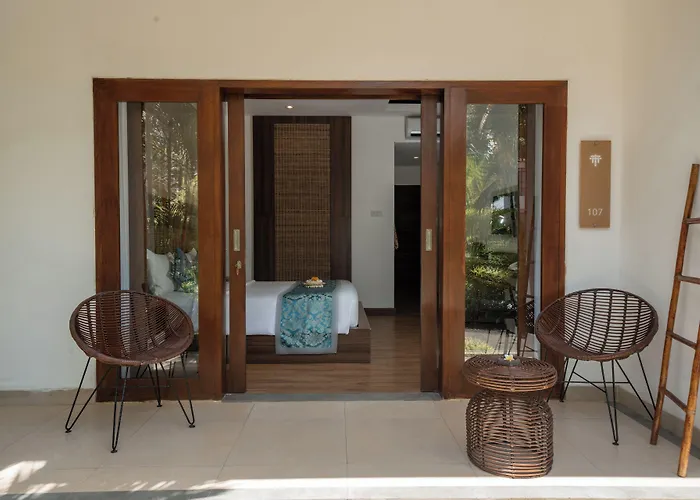 Tapa Ratan Hotel 3*