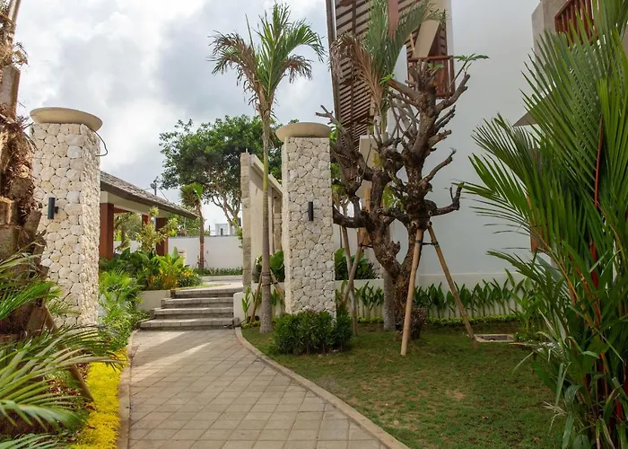 Tapa Ratan Hotel